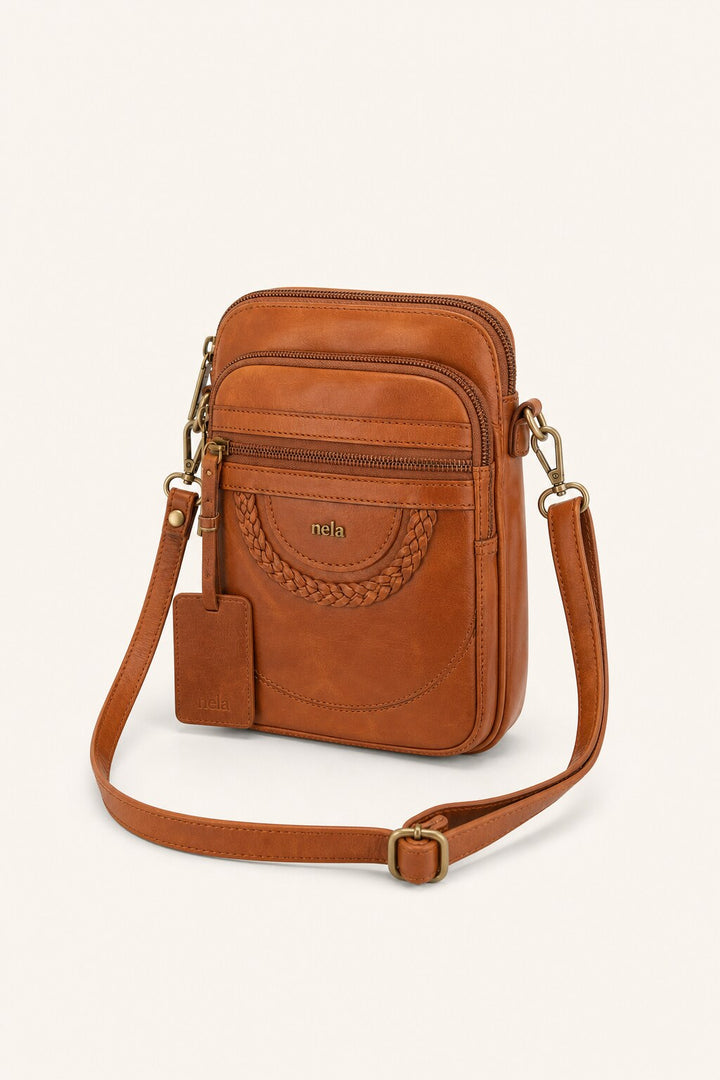 Ceila in Warm Caramel