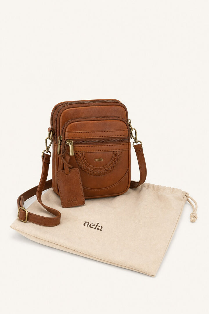 Ceila with its cotton dust bag