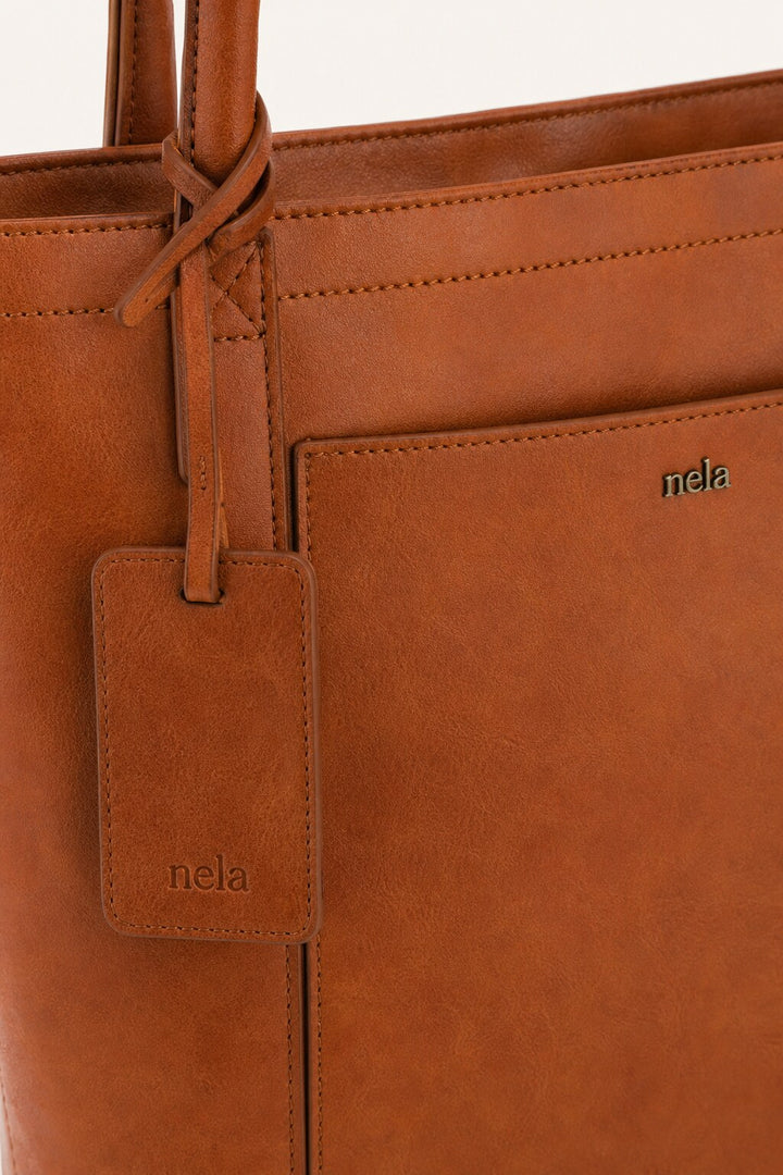 Clara detail in Warm Caramel