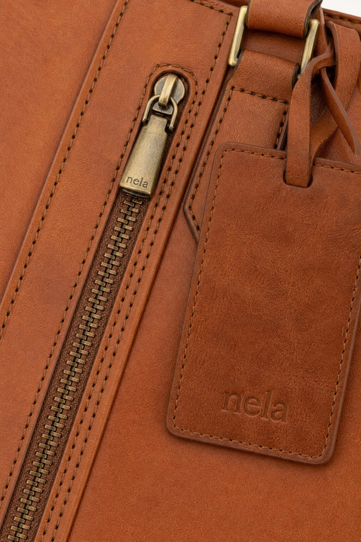 Helena detail in Warm Caramel