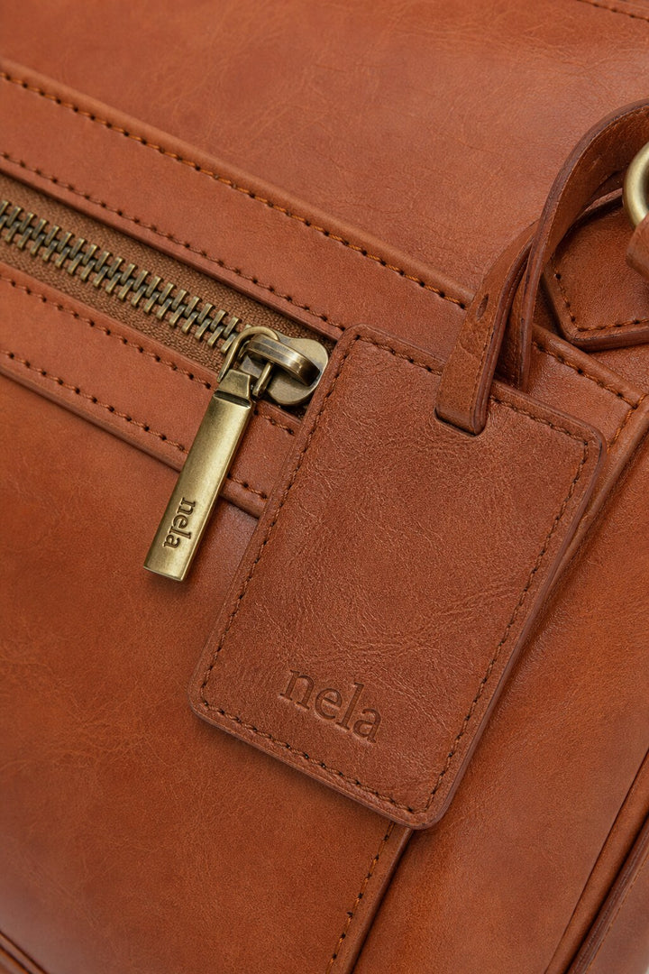June detail in Warm Caramel
